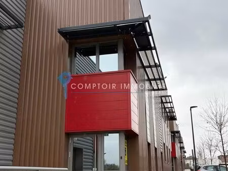 local 336 m² domène