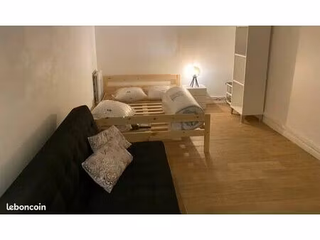 local 25m2 a 5min de créteil  orly