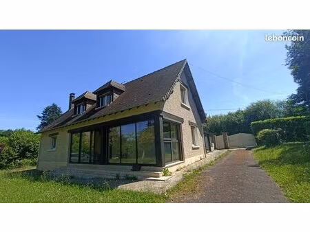 maison 7 pièces 244 m²