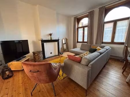 beau duplex sympa au centre de visé