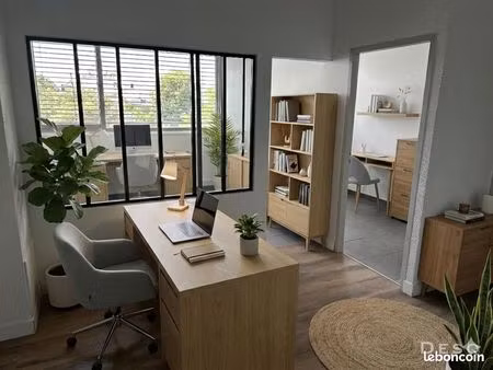 bureau à louer de 88 m2 climatisé avec domiciliation zone franche (zfu)