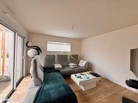 maison 3 pièces 76 m²