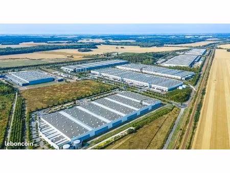 local industriel 12 152 m²