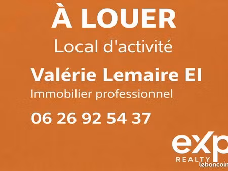 local 156 m² fontenay-trésigny