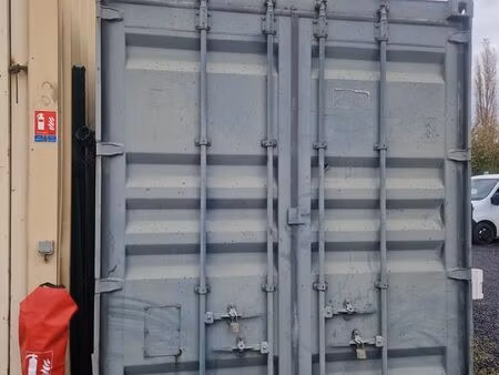 location box stockage container 15m²