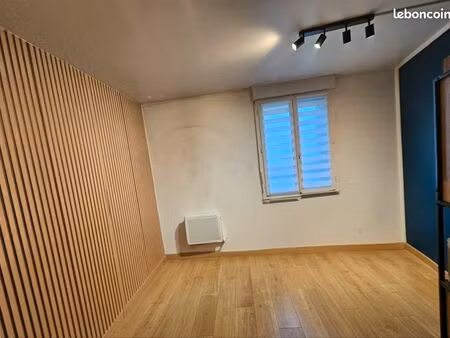 local professionnel ■✔ salle d’attente commune incluse■✔ convient à tout professionnel sou