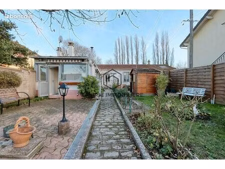 maison 4 pièces 65 m²