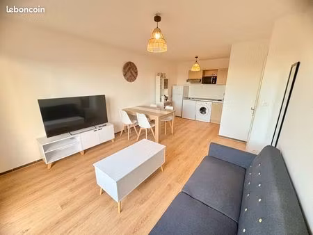 t2 meublé 42 m² avec balcon – standing  calme et confort à saint-alban