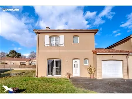 maison 4 pièces 93 m²