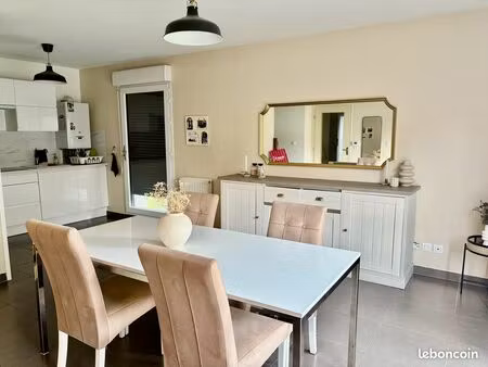 maison 6 pièces 84 m²