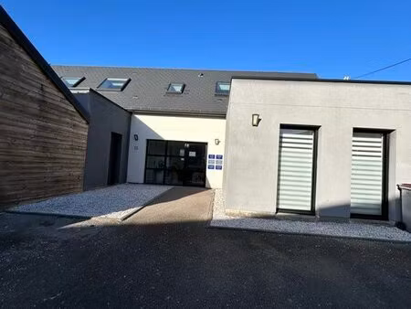 location bureau paramédical