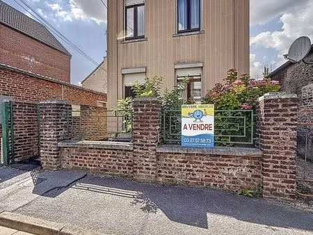 maison 4 pièces 80 m²