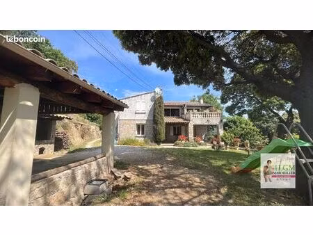 maison 7 pièces 175 m²