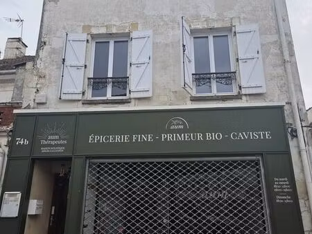 boutique 175 m² annet-sur-marne