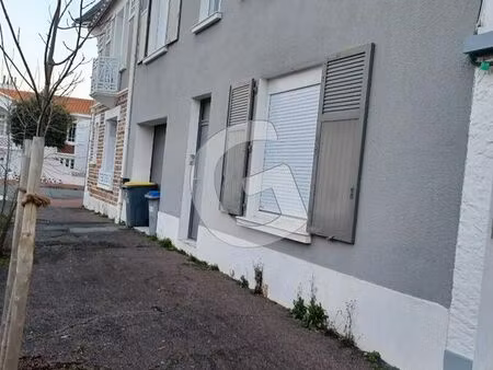 maison de ville 6 pièces 145 m²