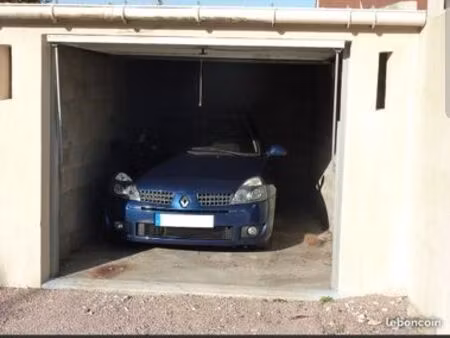 garage à louer