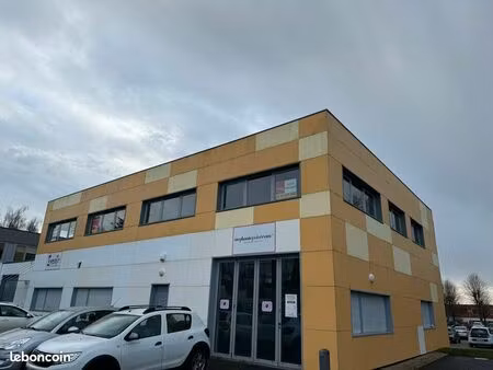 bureaux 275 m²