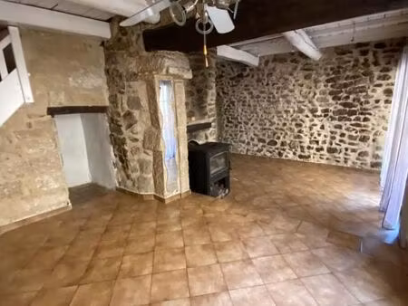maison de village 2 pièces 95 m²