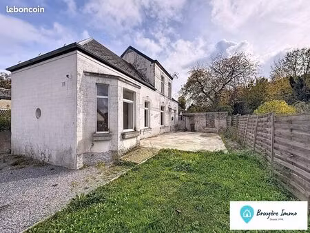 maison de ville 7 pièces 85 m²