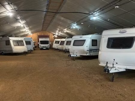 emplacements  caravane   camping car et voiture de collection