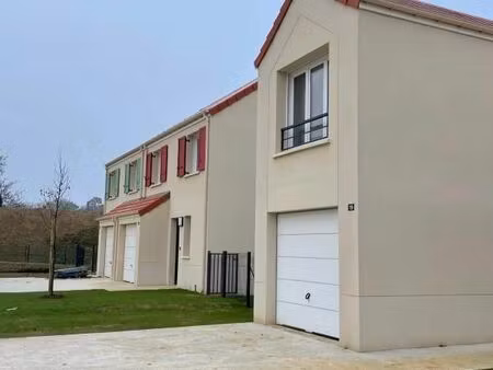 maison 5 pièces 95 m²