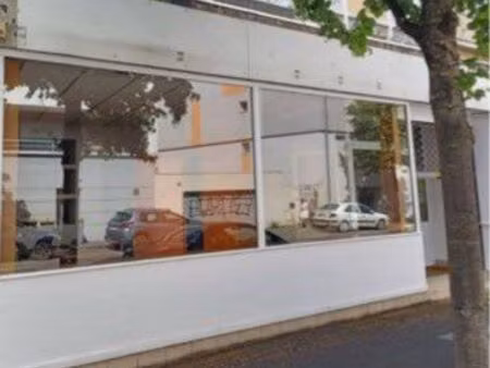 local commercial ou bureaux