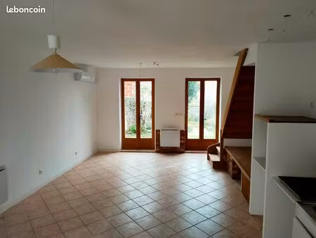 vend maison de ville