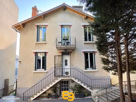 maison 11 pièces 200 m²