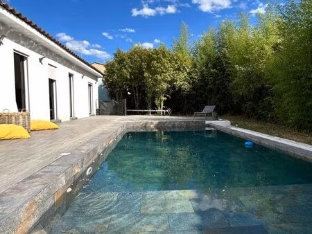 magnifique villa au calme piscine terrasse