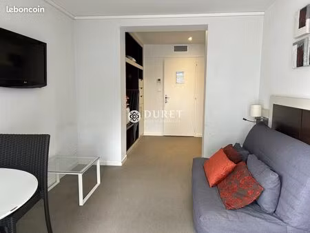 studio 1 pièce 24 m²