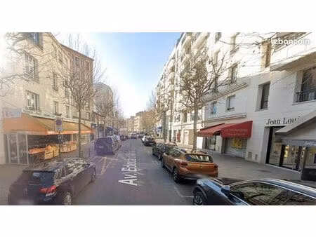 boutique 270 m² suresnes