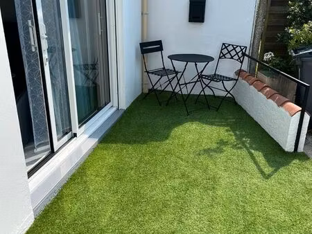 location t2 - tout à pied