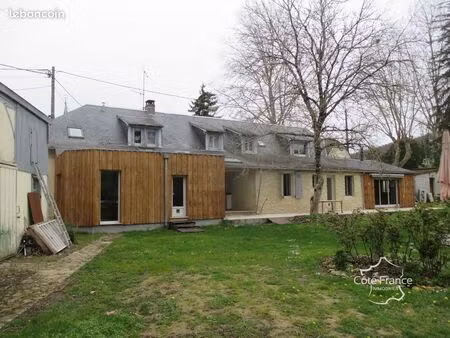 maison de ville 13 pièces 260 m²