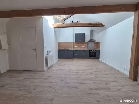 loue un charmant appartement de 3 pièces