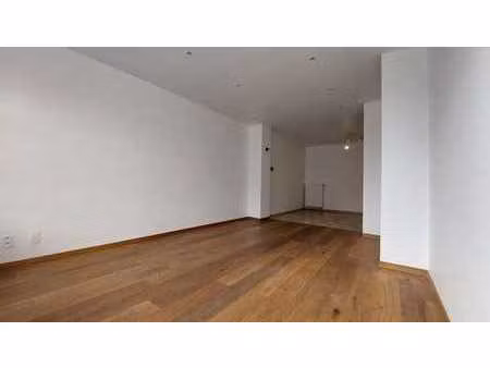 appartement avec petit jardin situé en outremeuse