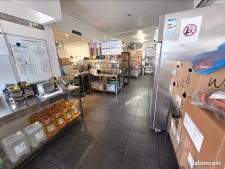 restauration rapide dark kitchen