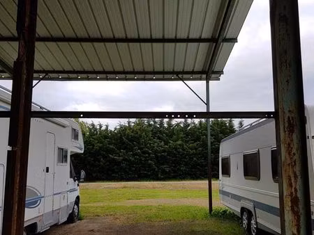 location hivernage camping car