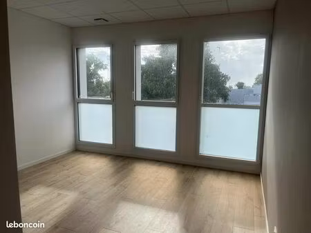 bureau / local / professionnel