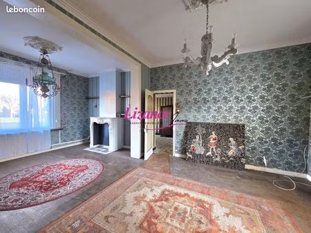 maison 8 pièces 197 m²