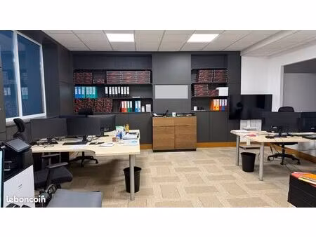 location bureau brezet 50m2