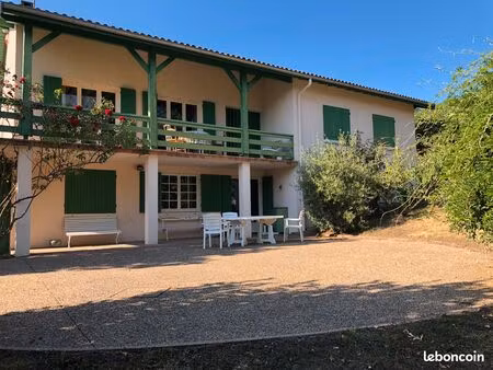 maison familiale rénovée de 280 m² – calme absolu – vue exceptionnelle – saint-loup