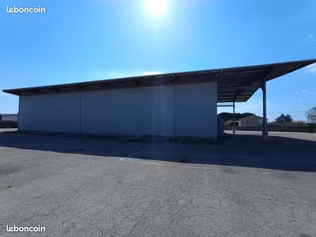 hangar à louer remoulins