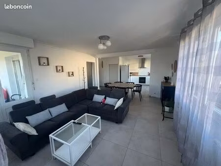 t4 meublé à surzur