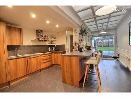 maison 4 pièces 120 m²