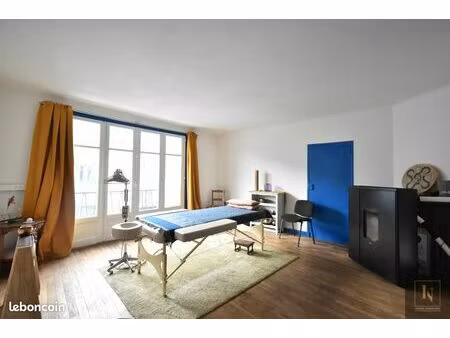 immeuble 6 pièces 135 m²