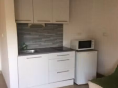 location studio meublé plein centre de bouvron