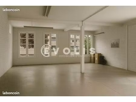 bureaux 140 m²