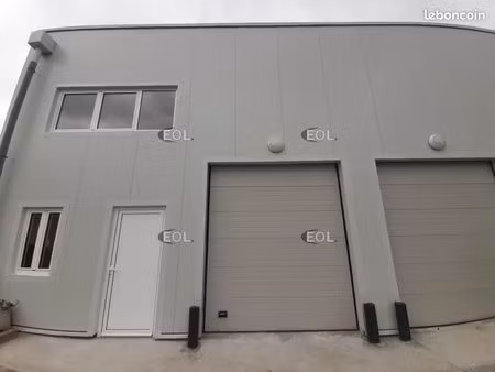 local d'activité 171 m²