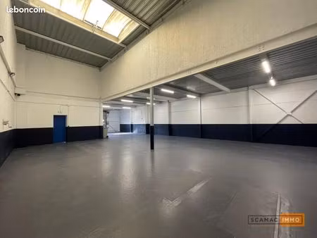 local industriel 376 m²