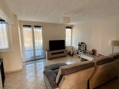 f4 avec balcon/garage/parking